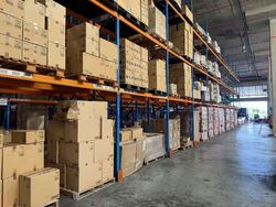 Benoi Road (D22), Warehouse #591884301